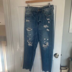 The Original GoGo Distressed blue Jeans cropped & distressed - gorgeous details